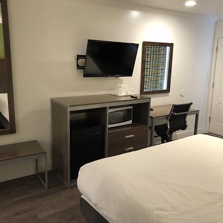Gilroy Inn Eksteriør bilde